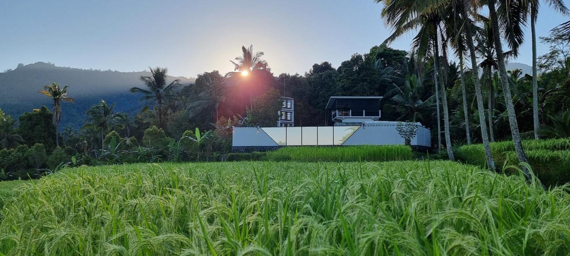 Utopiaku - Munduk Highlands Villa Eksteriør billede
